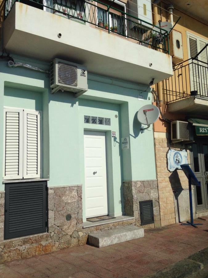 Taormina Holidays ジャルディーニ・ナクソス エクステリア 写真